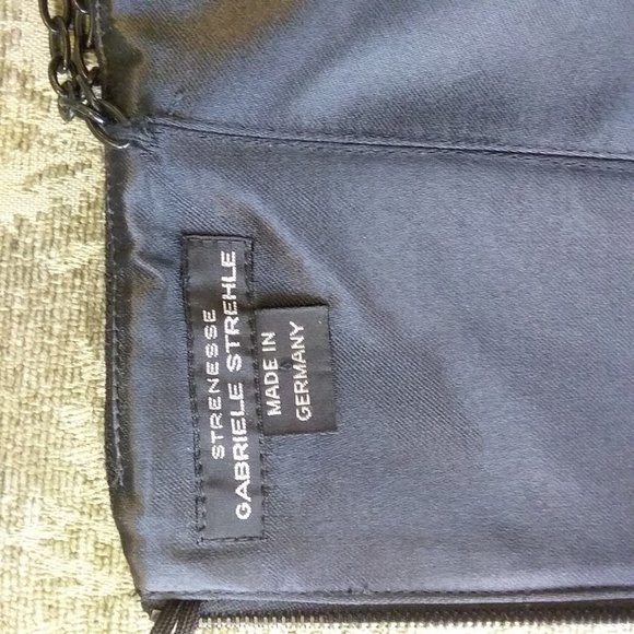 COPY - Gabriele Strehle Wool Corset - Picture 3 of 4